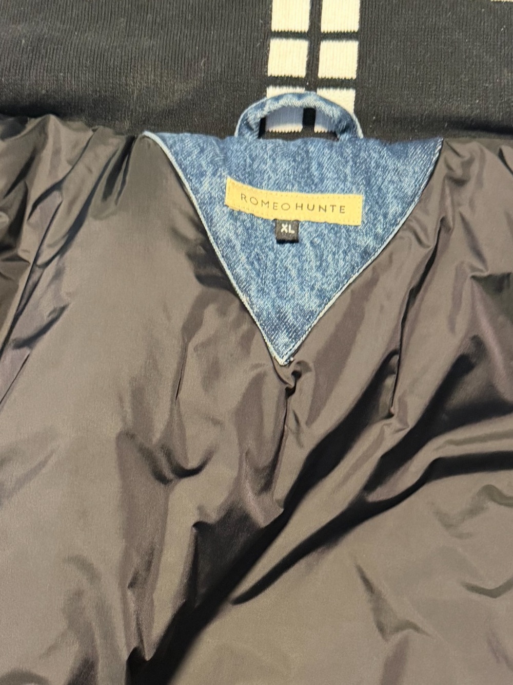 Romeo Hunte XL Jacket - Black with Denim Trim